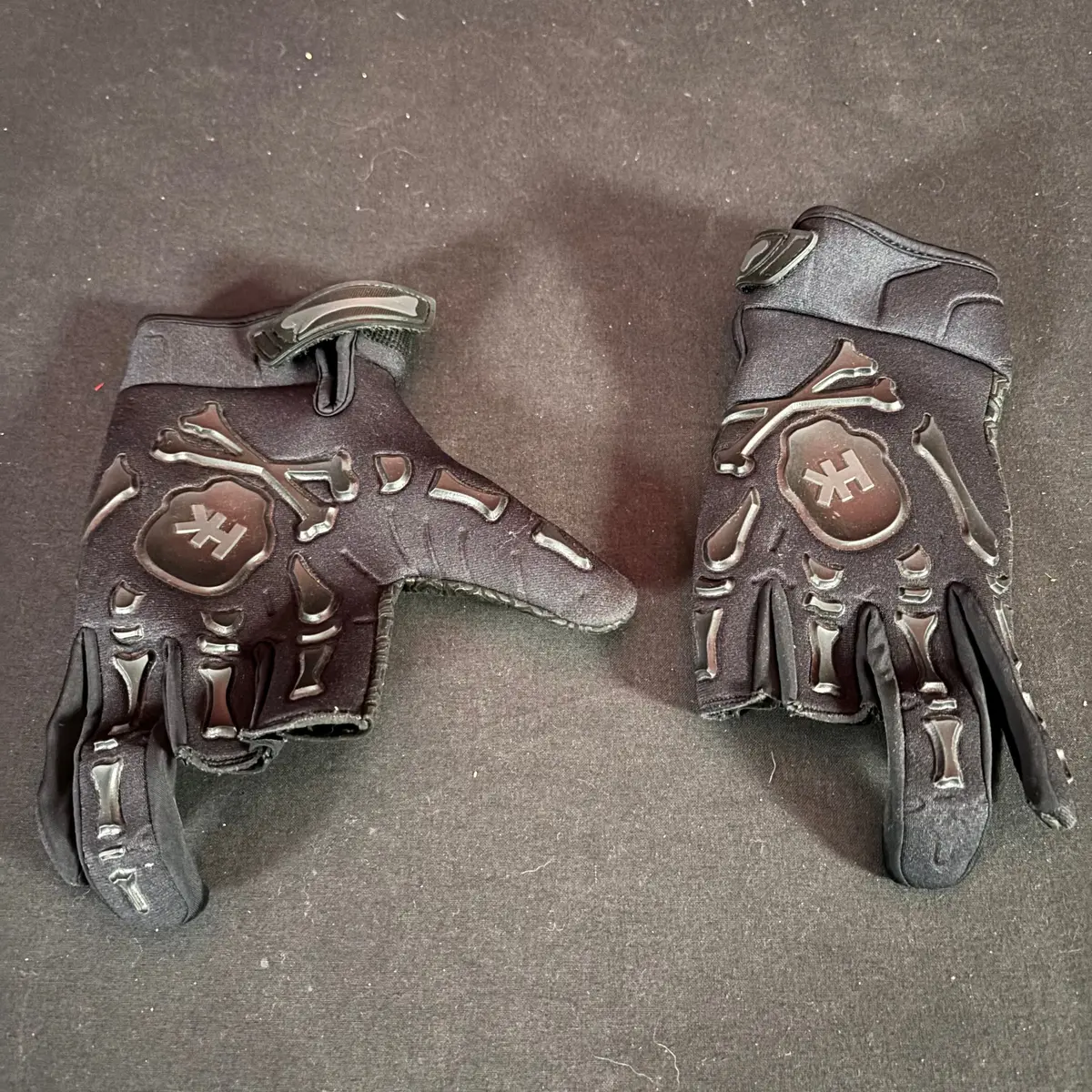 Used Hk Army Bones Paintball Gloves - Black - Large 1