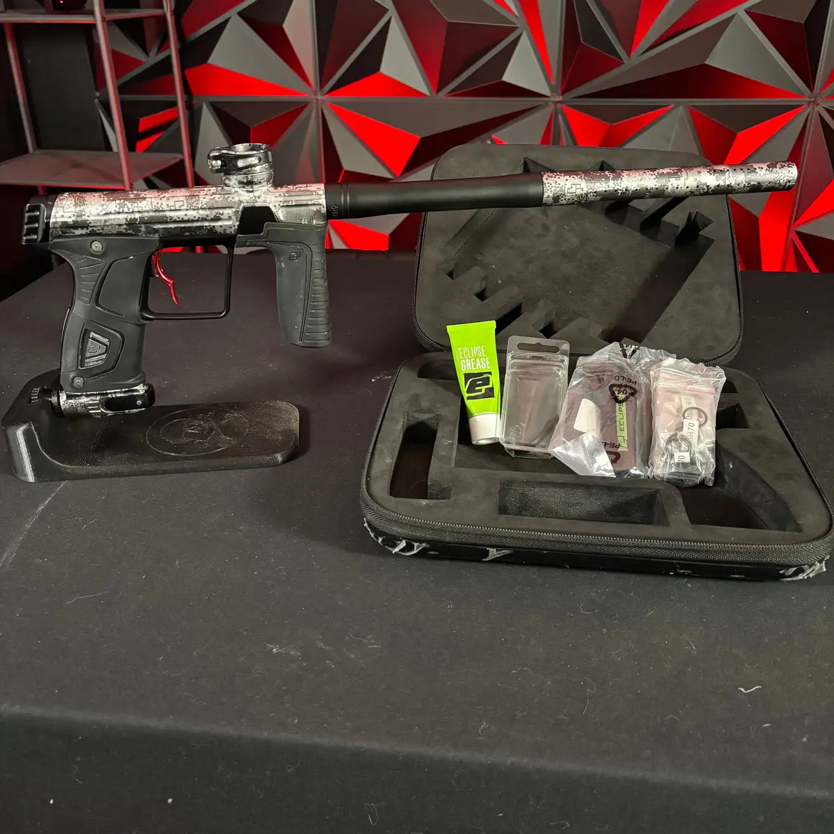 Used Planet Eclipse Gtek 170R Paintball Marker - Hde Urban 1