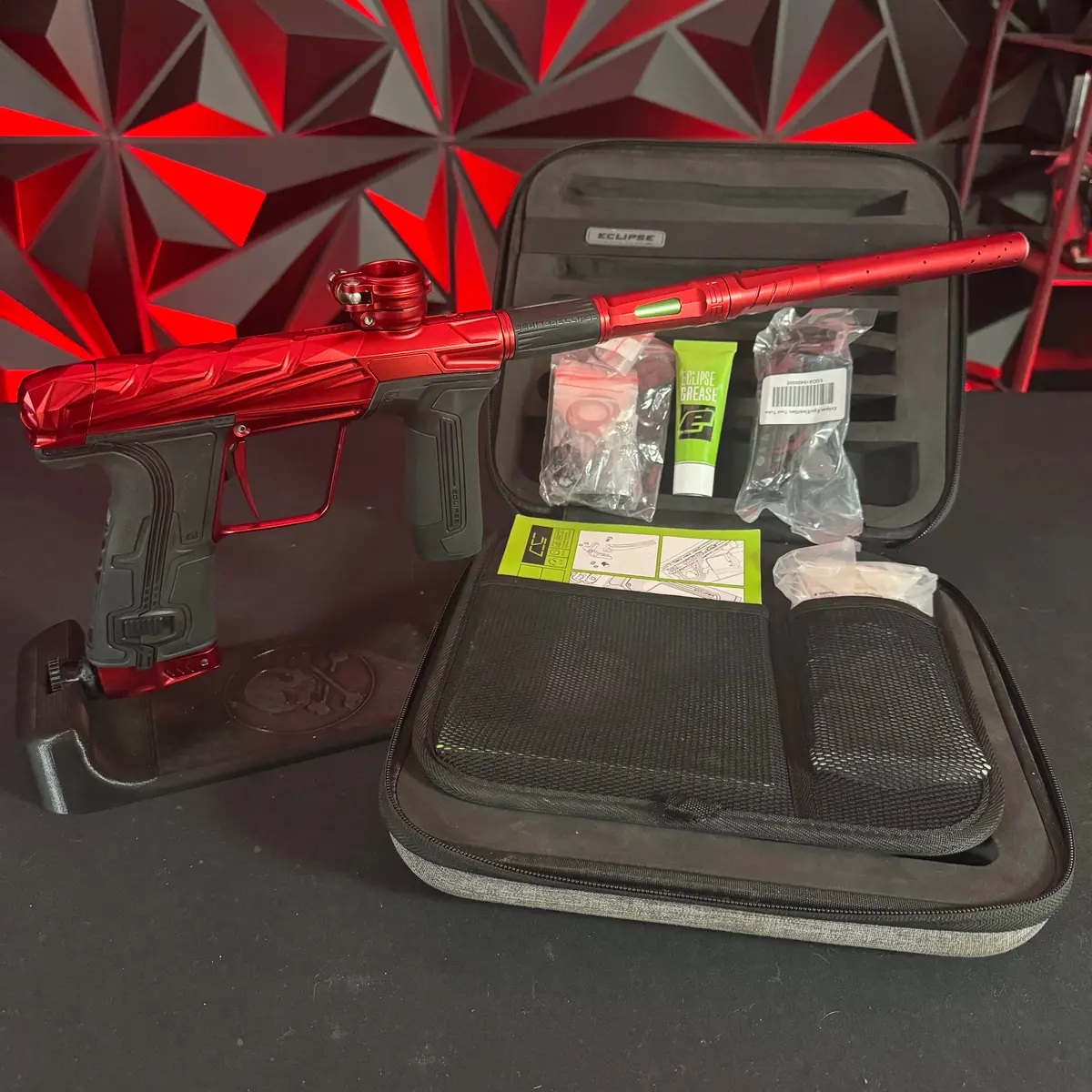 Used Planet Eclipse/Infamous Cs3 Paintball Gun - Pure Red 1