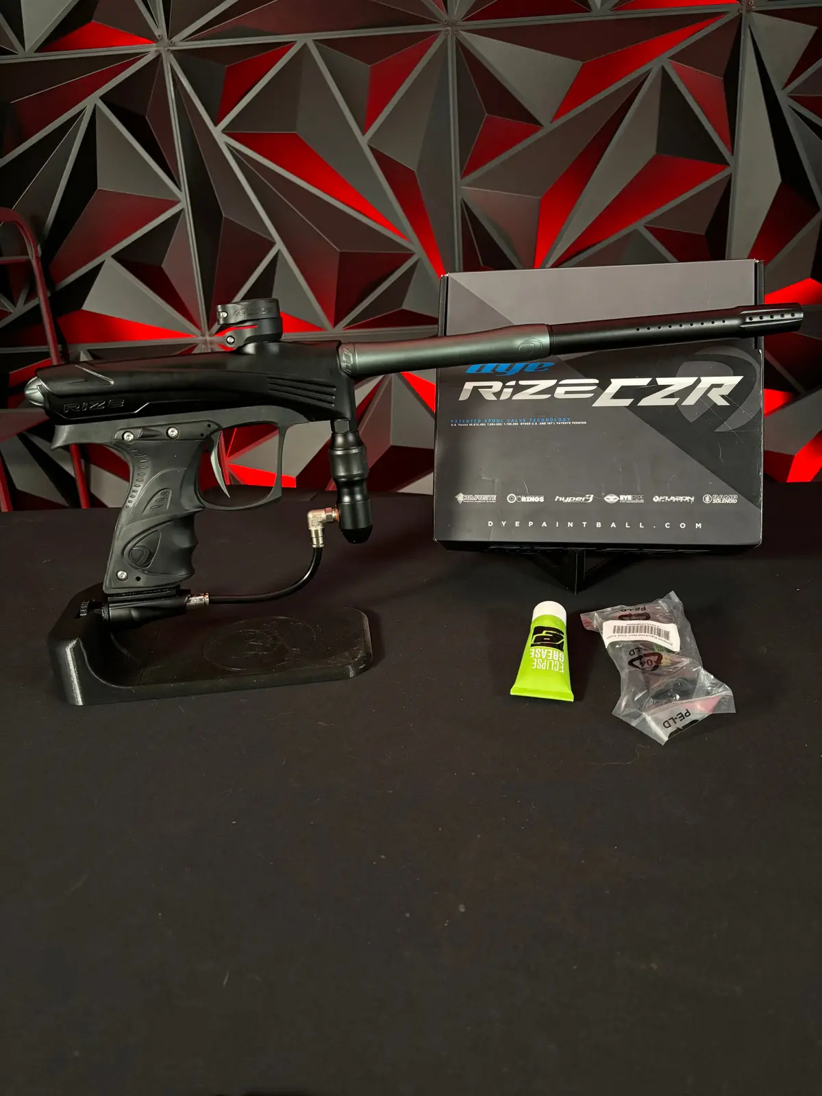 Used Dye Czr Paintball Marker- Black/Grey 1