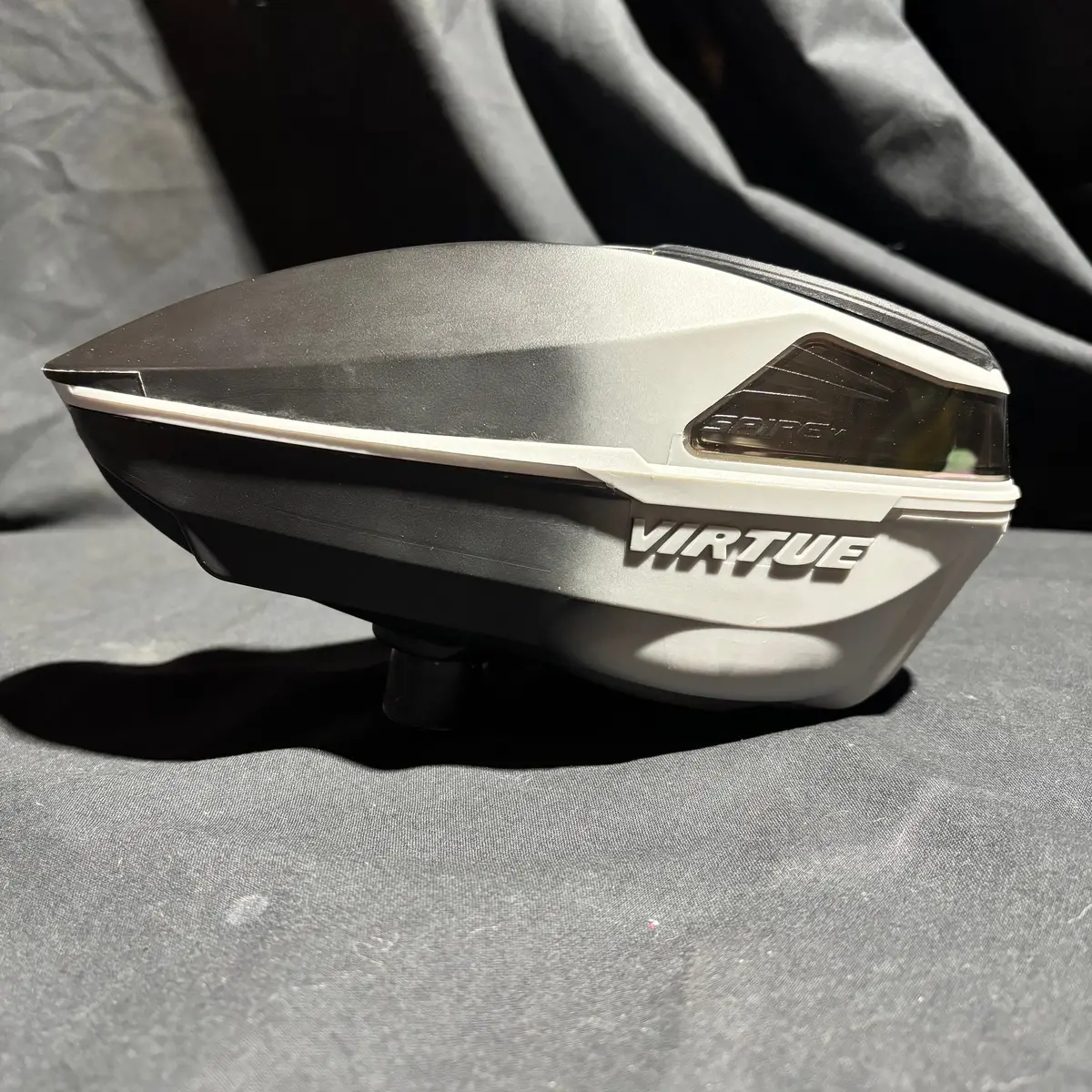 Used Virtue Spire 5 Paintball Loader - Silver/Black Fade 1