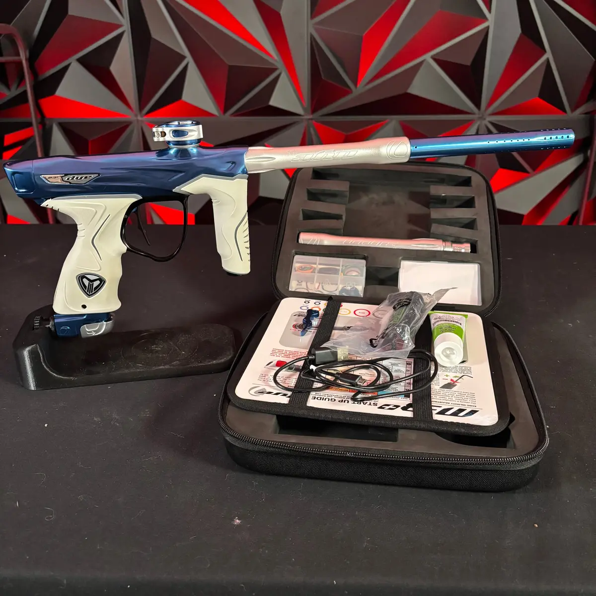 Used Dye M3+ Paintball Gun - Blue/Silver 1