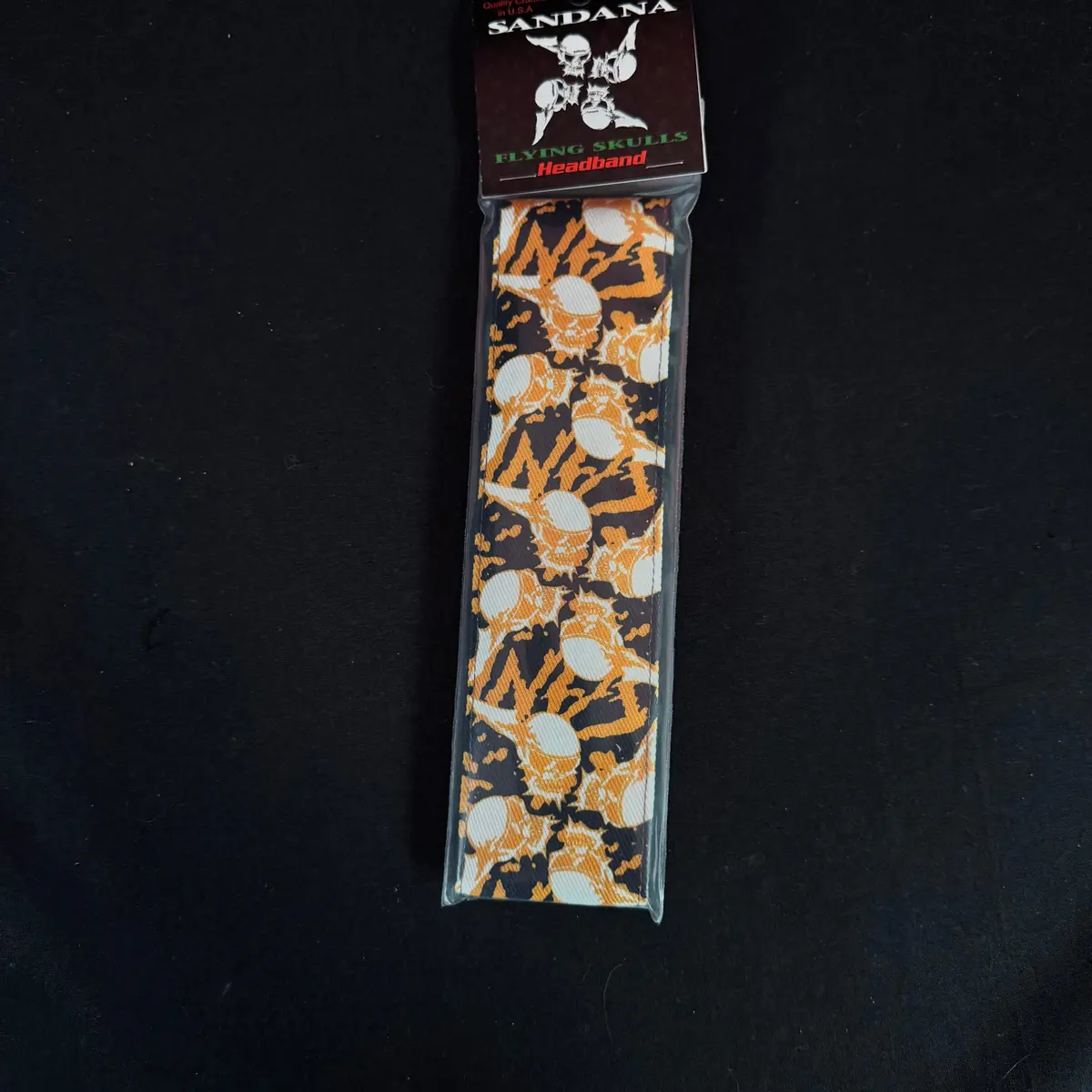 Sandana Headband Flying Skulls - Black/Gold W/White Skulls 1