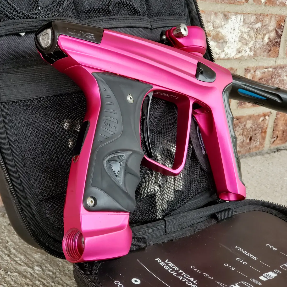 Used Dlx Luxe X Paintball Gun - Dust Pink / Gloss Black 1