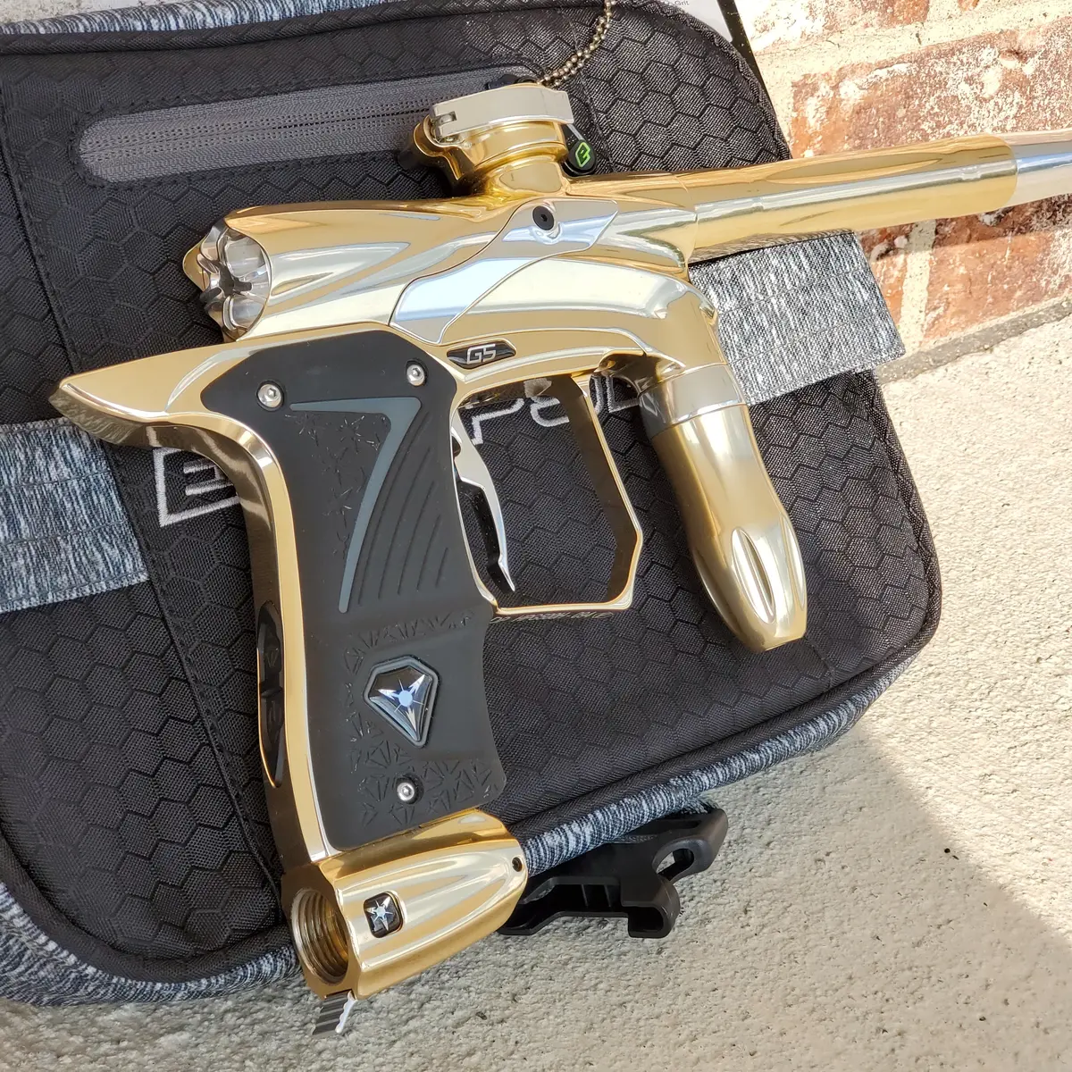 Used Dangerous Power G5 Paintball Gun - Gold / Silver 1