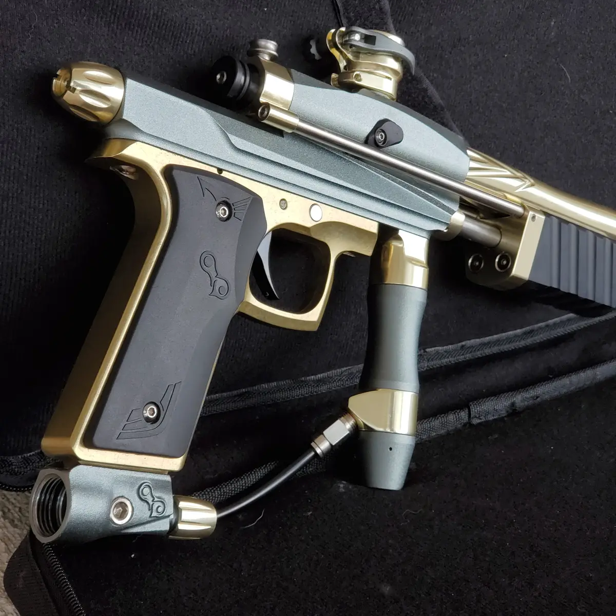 Used Azodin Kp3 Pump Paintball Gun - Dust Titanium / Gold 1