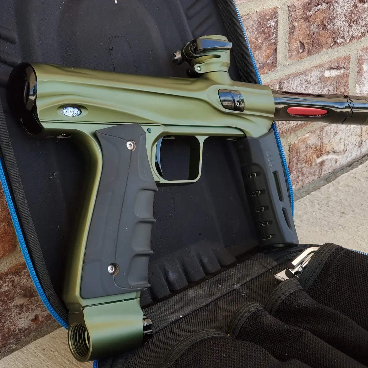 Used Shocker Xls Cvo Paintball Gun- Olive 1