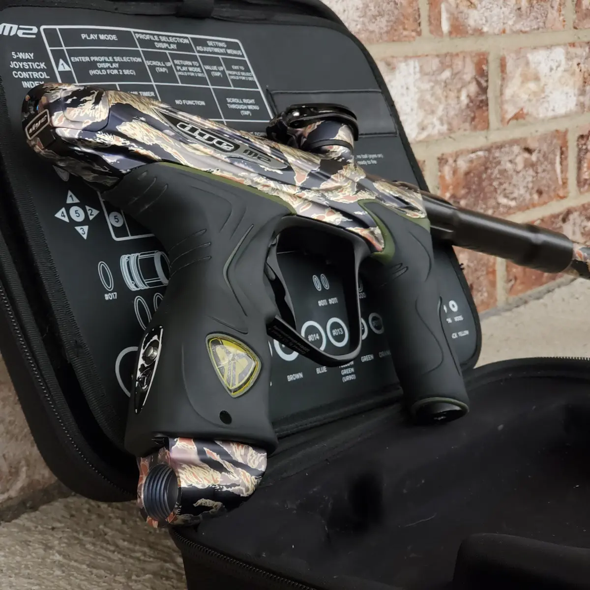 Used Dye M2 Paintball Gun - Pga Tigerstripe 1