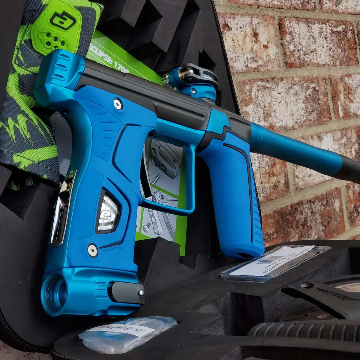 Used Planet Eclipse 170R Paintball Gun - Grey / Teal 1