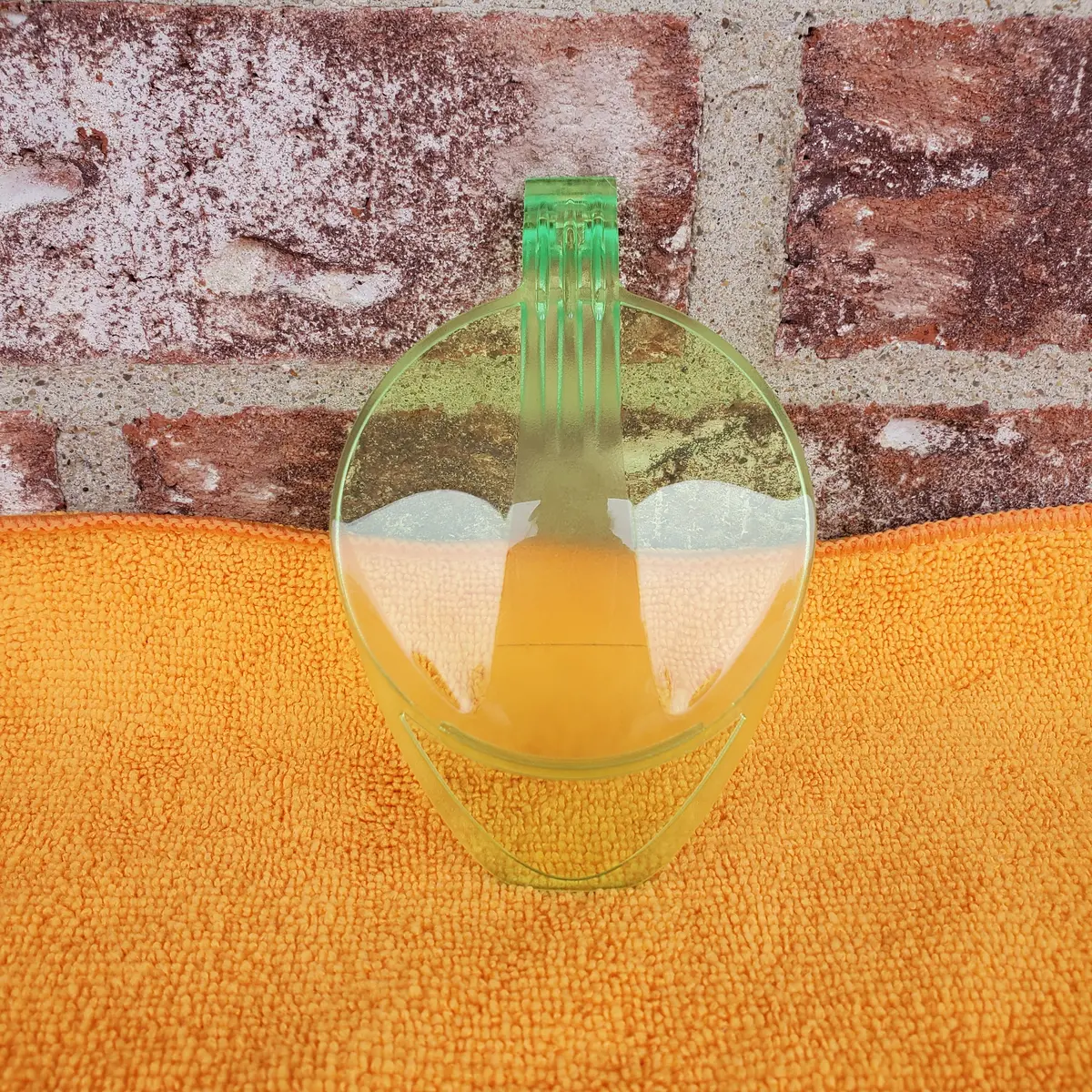 Used Dye Ltr Rain Lid - Clear Green 1