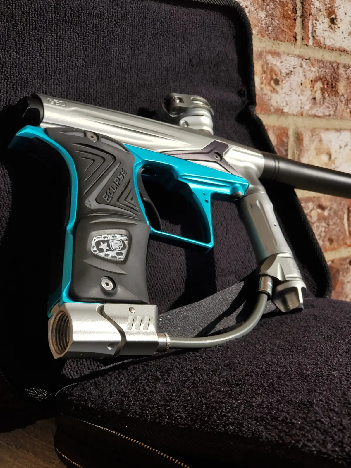 Used Planet Eclipse Geo 3 Paintball Gun - Grey / Black / Silver / Teal 1