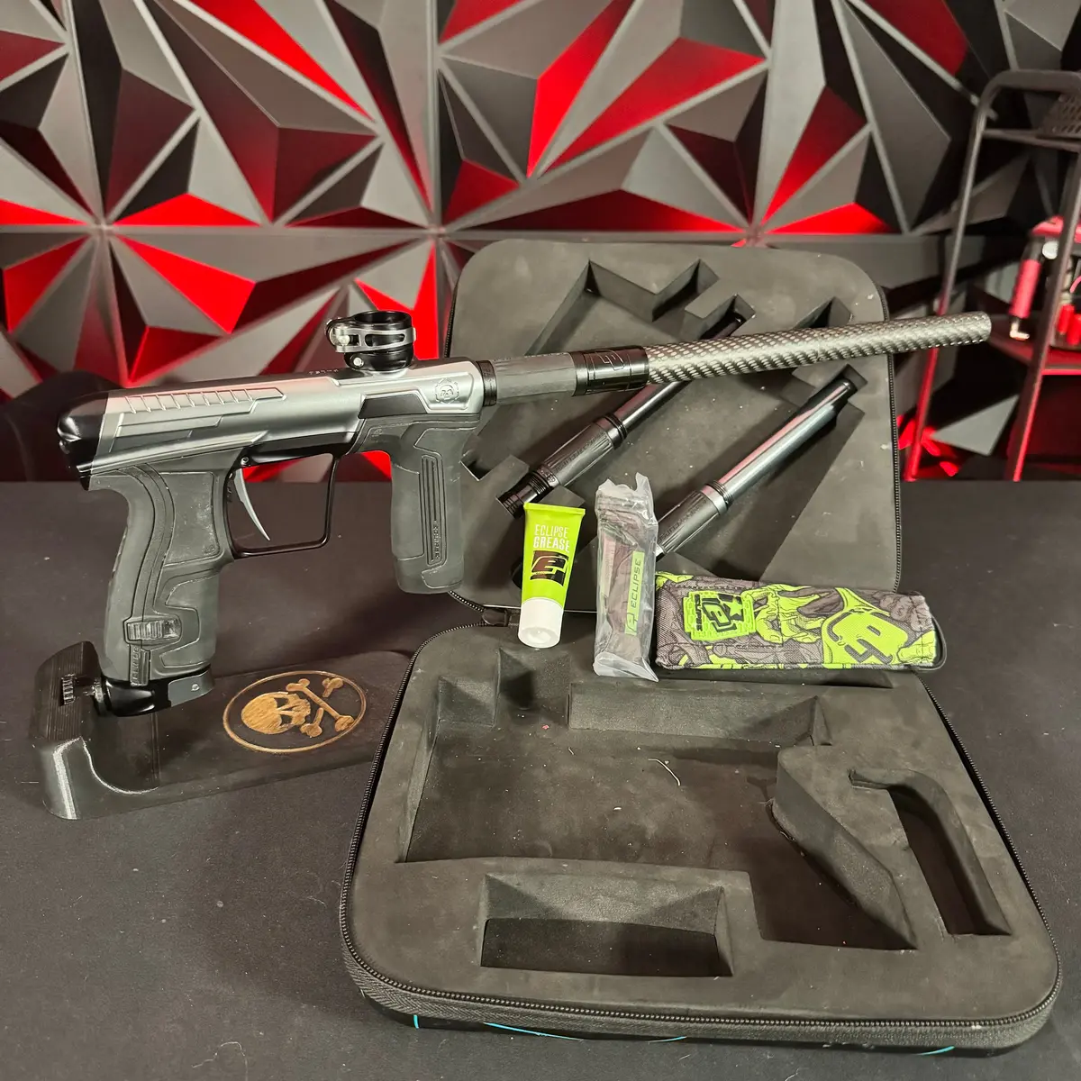 Used Planet Eclipse/Infamous Cs2 Paintball Gun - Pewter/Black 1