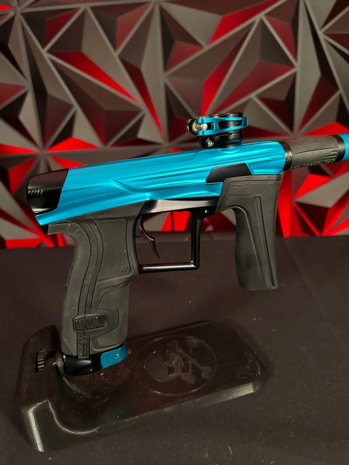 Used Planet Eclipse Geo 4 Paintball Gun - Teal/Black W/Infamous Deuce Trigger & 3 Fl Backs 1