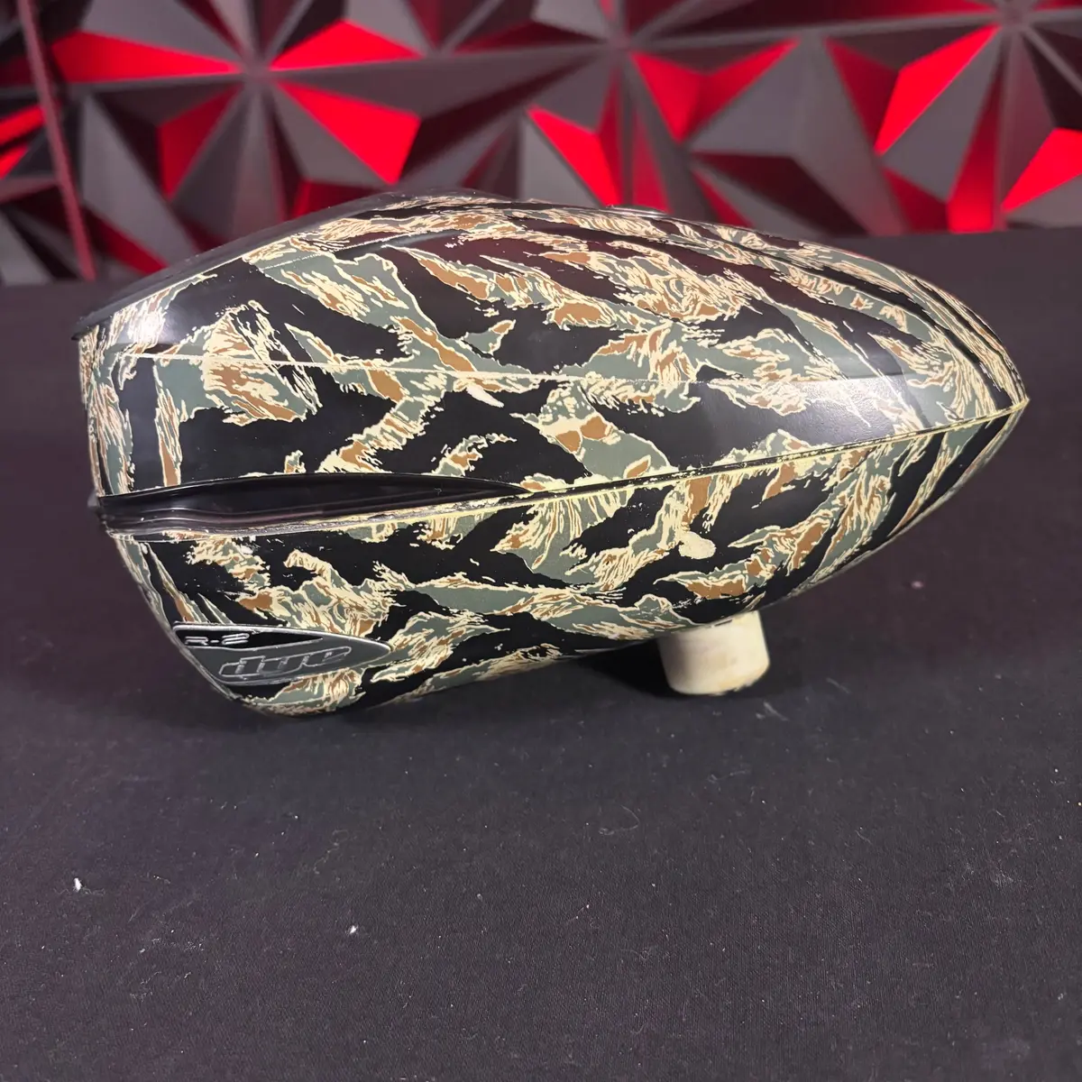 Used Dye R2 Paintball Loader - Tiger Stripe W/Speedfeed 1