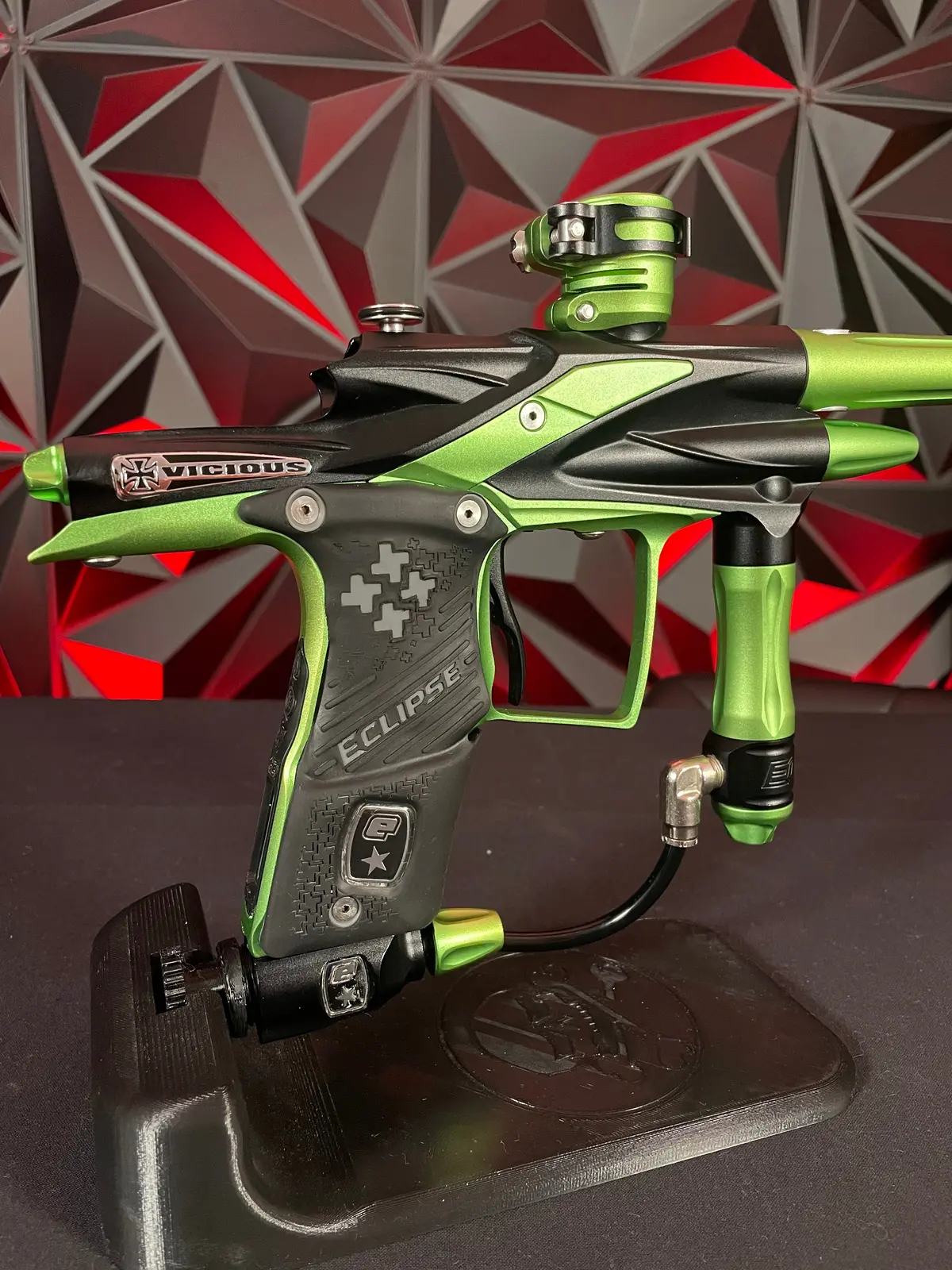 Used Planet Eclipse Ego 10 Paintball Gun -  Black/Green 1
