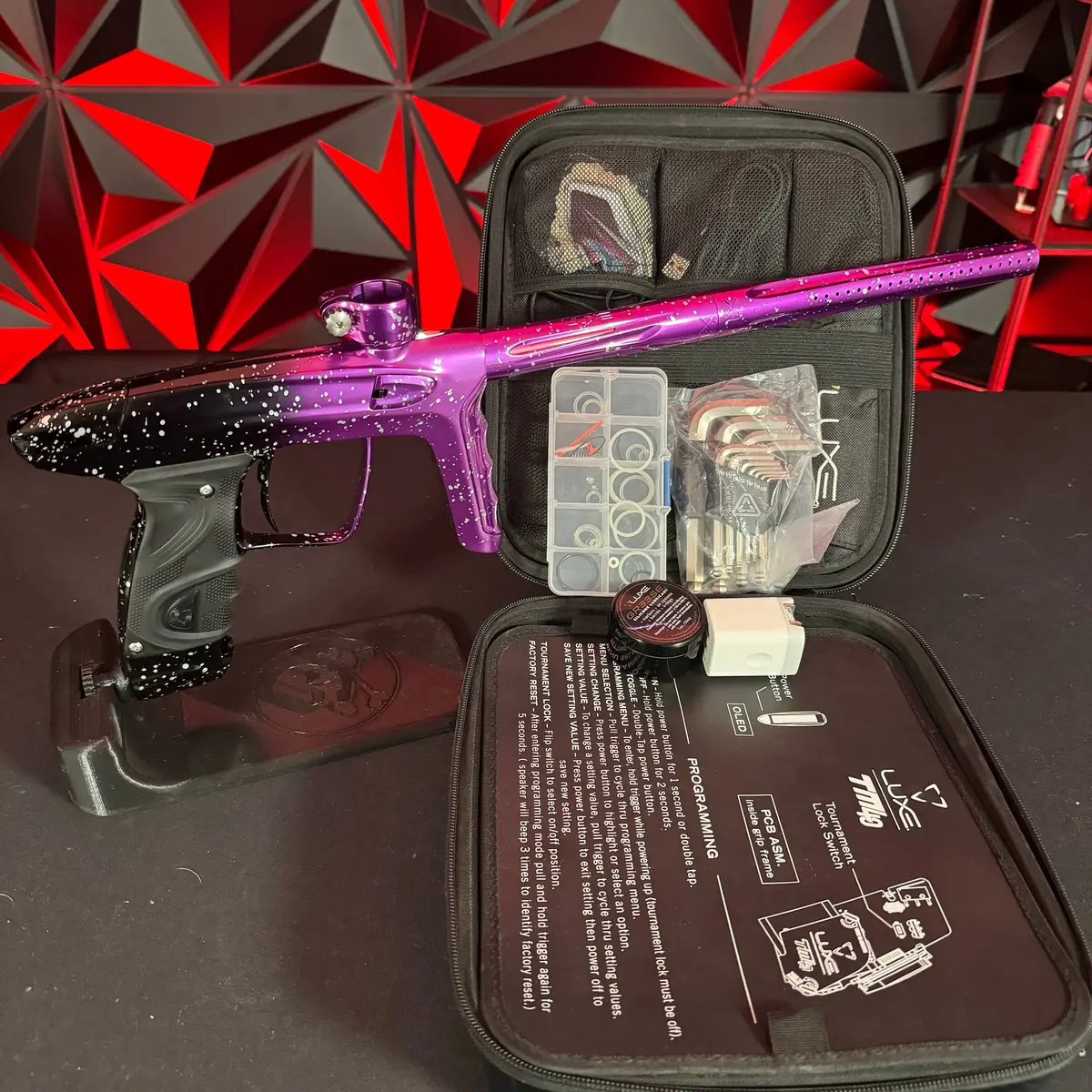 Used Dlx Luxe Tm40 Paintball Gun - Le Nebula Speckled Black/Purple Fade 1