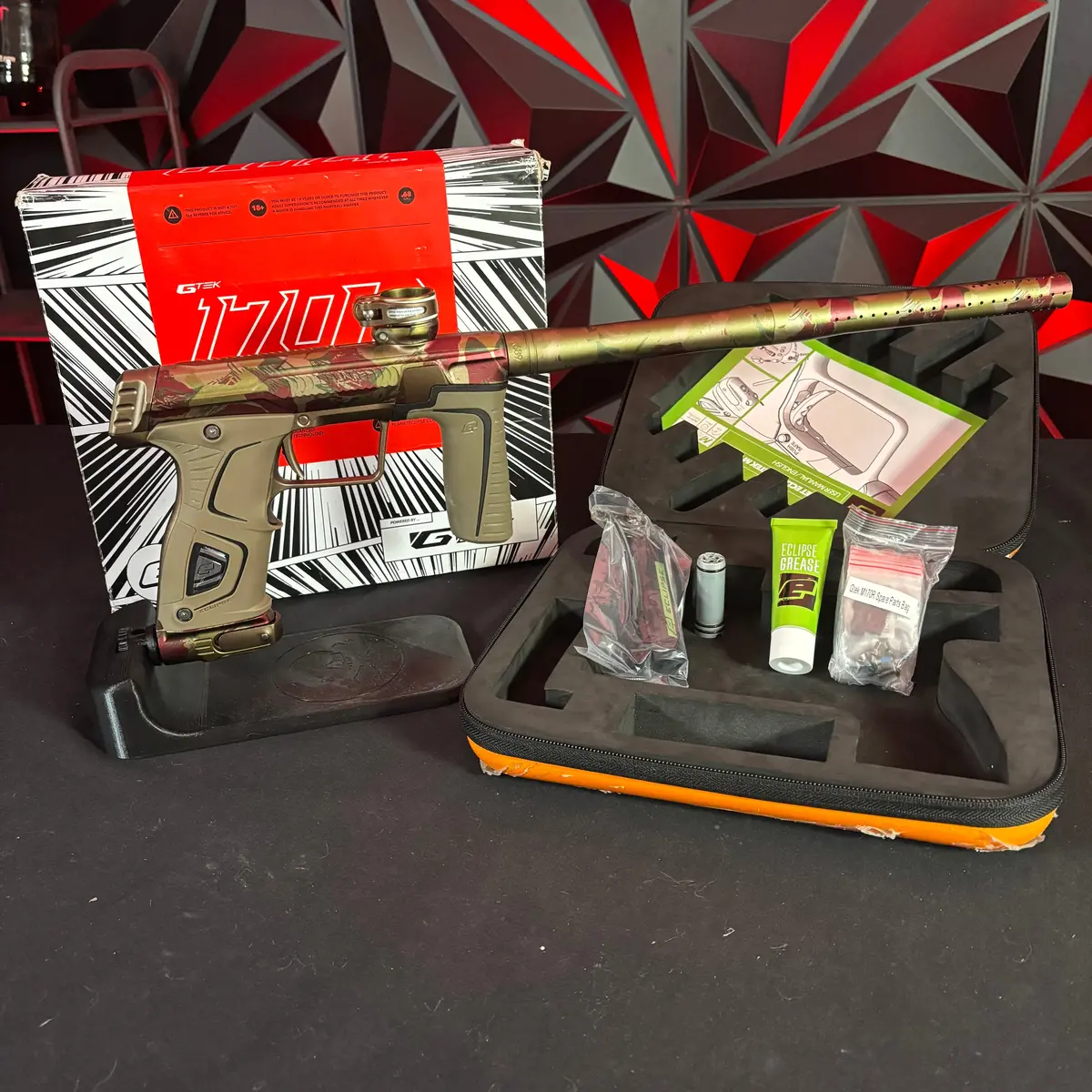 Used Planet Eclipse M170r Paintball Gun - Predator Camo W/Ssc Bolt 1