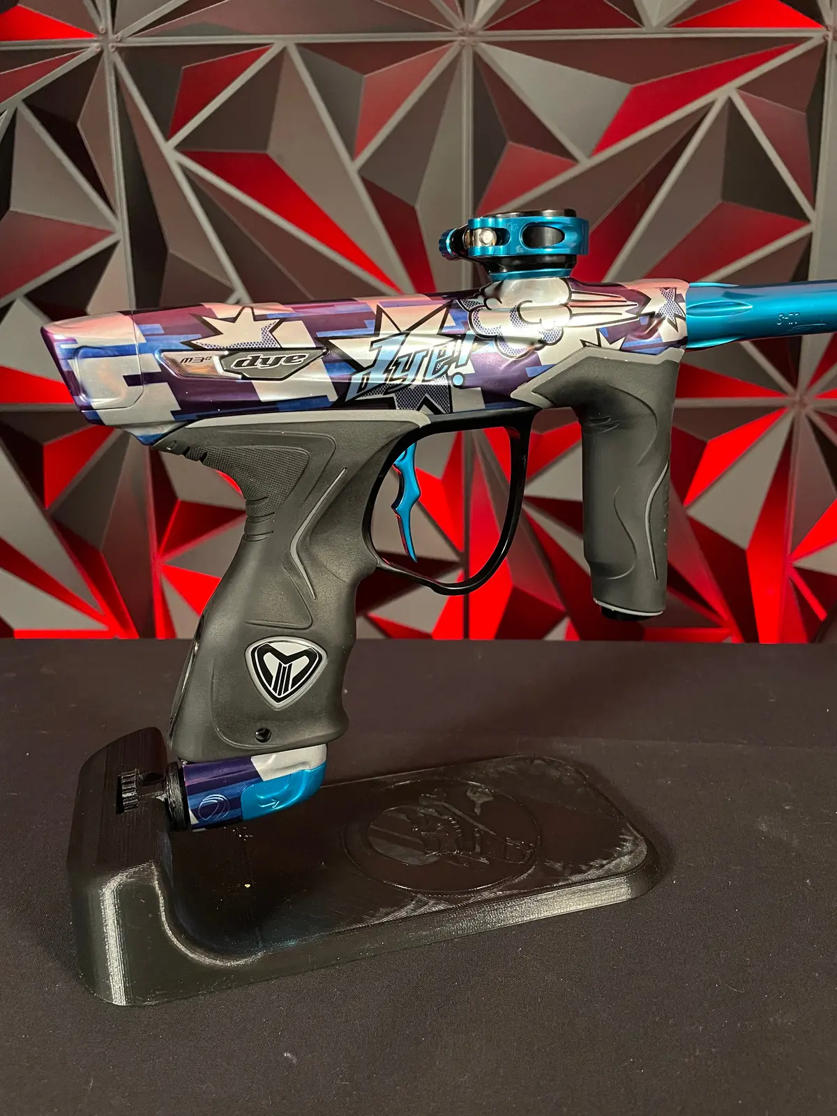 Used Dye M3+ Paintball Gun - Pga Pop 1