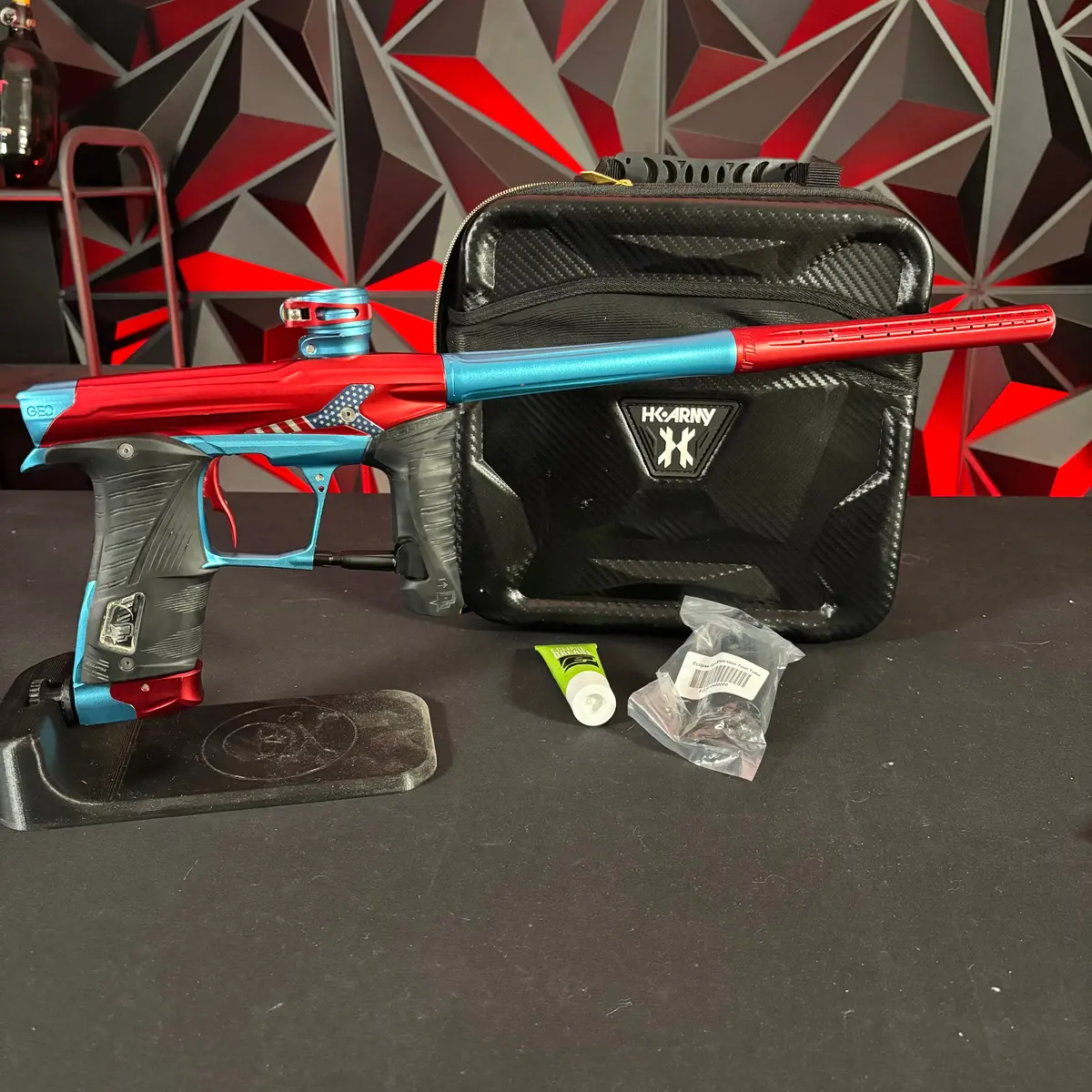 Used Planet Eclipse Geo 3.5 Paintball Gun - Red/Blue W/American Flag Eye Covers 1