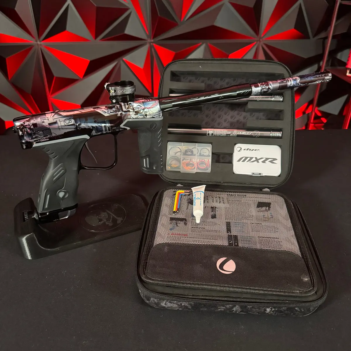 Used Dye Mxr Paintball Gun - Pga Deathstar 1