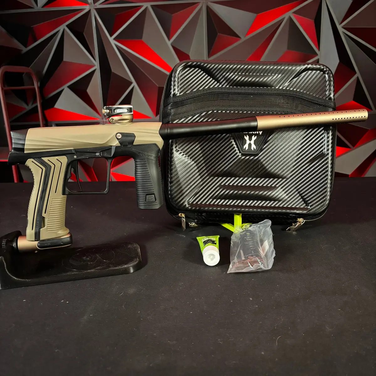 Used Planet Eclipse Etha 3 Paintball Gun - Earth/Black 1