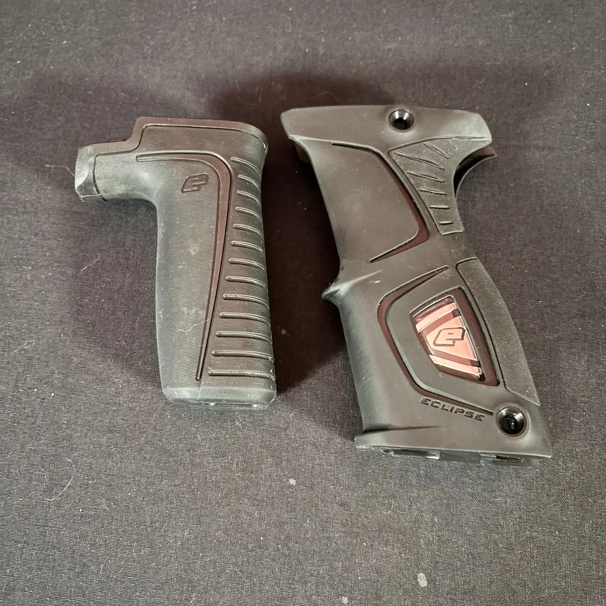 Used 170R Grip Kit - Black 1