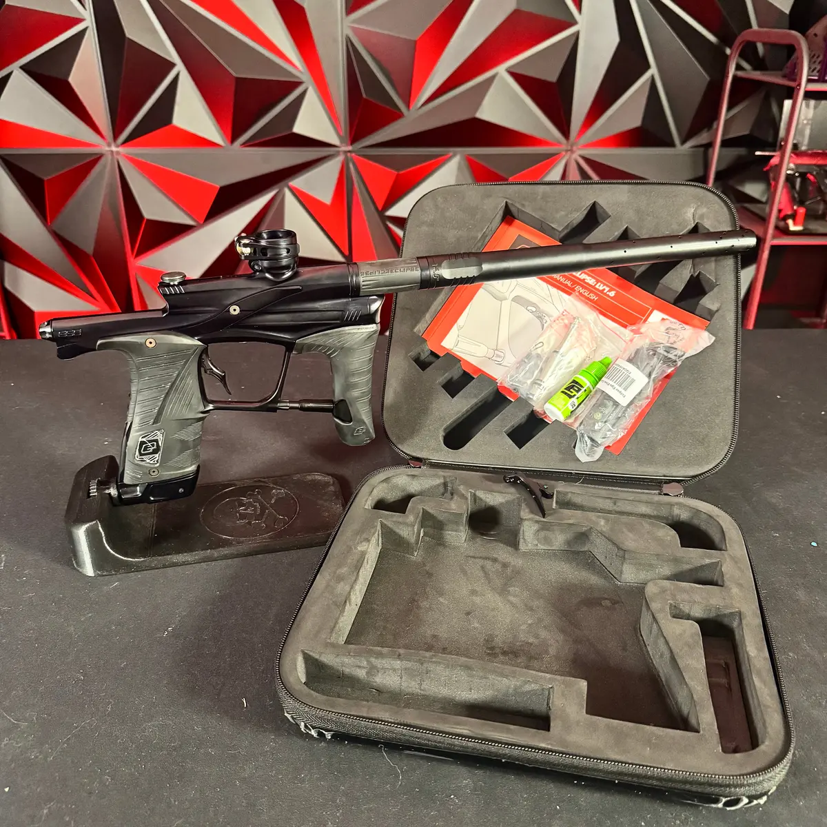 Used Planet Eclipse Lv1.6 Paintball Gun - Midnight W/ Infamous Deuce Trigger 1