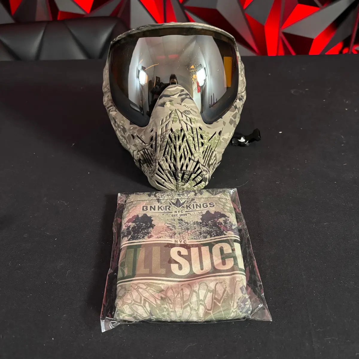 "Used" Display Model Virtue/Bunkerkings Vio/Cmd Mask - Highlander Camo 1