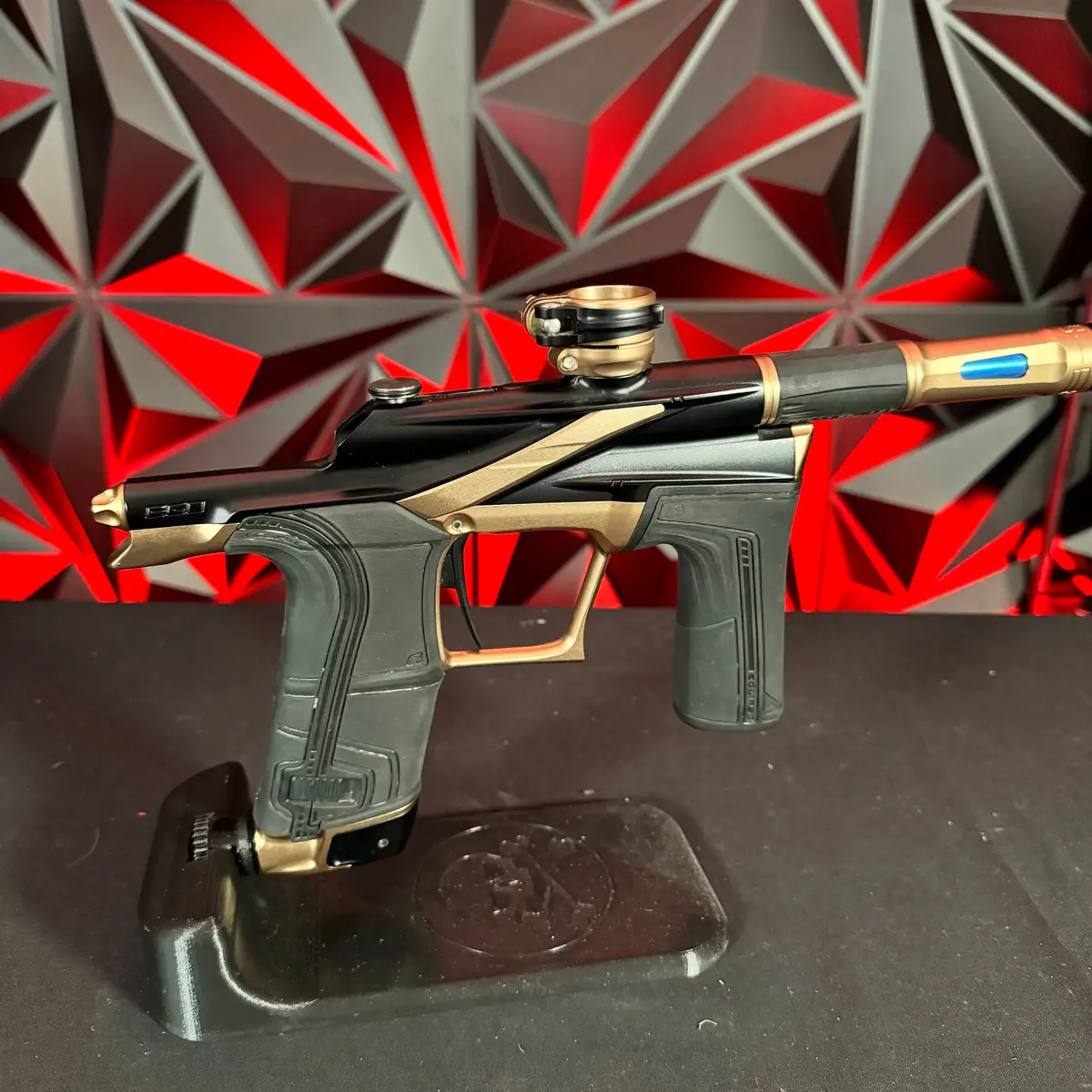 Used Planet Eclipse Lv2 Paintball Gun -  Black/Bronze W/ 3 Pwr Inserts 1