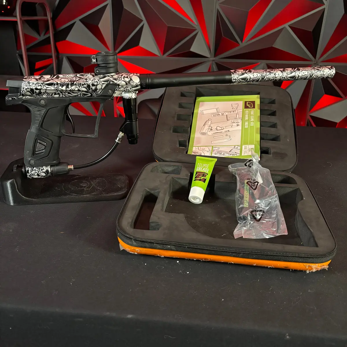 Used Planet Eclipse Gtek Oled Paintball Gun - Stretch White 1