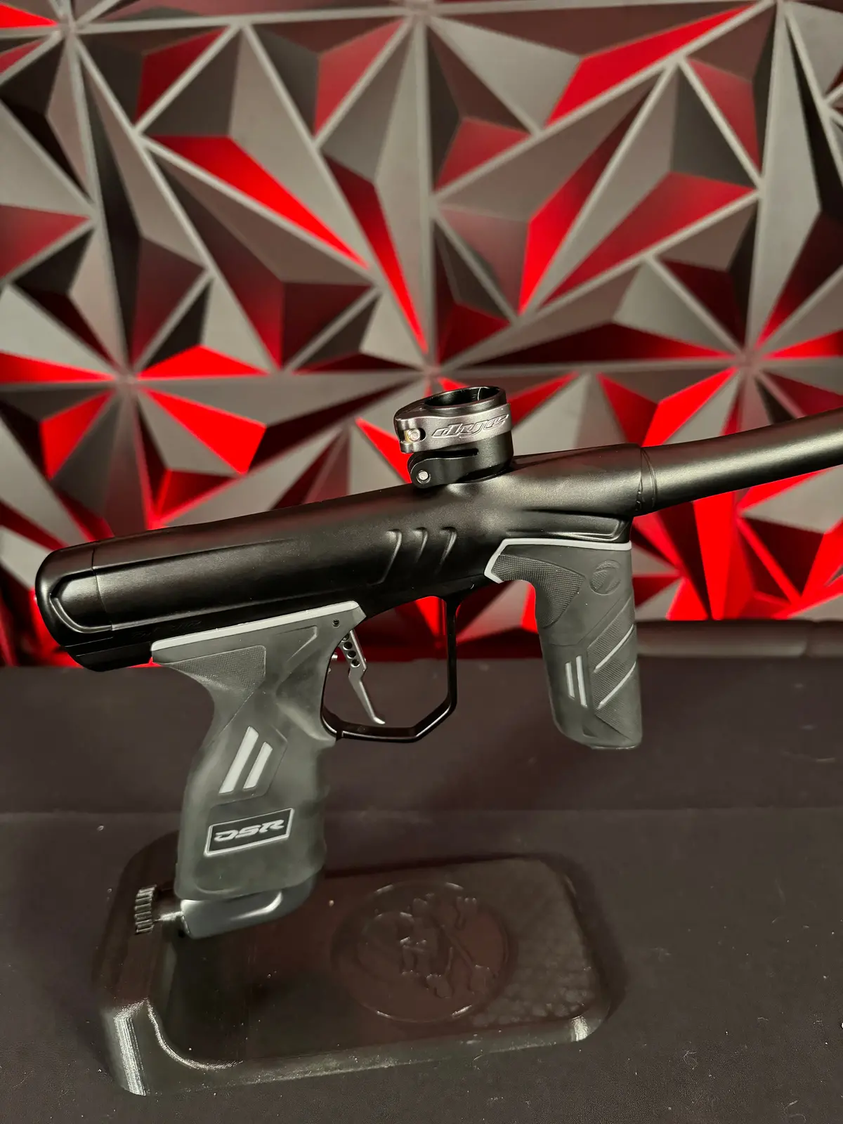 Used Dye Dsr+ Paintball Gun - Dust Black/Grey 1