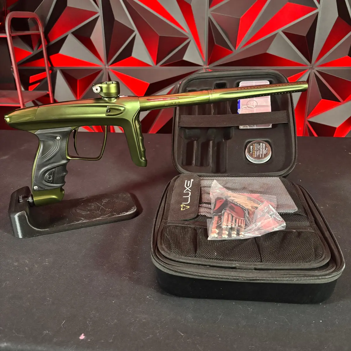 Used Dlx Luxe Tm40 Paintball Gun - Dust Olive 1