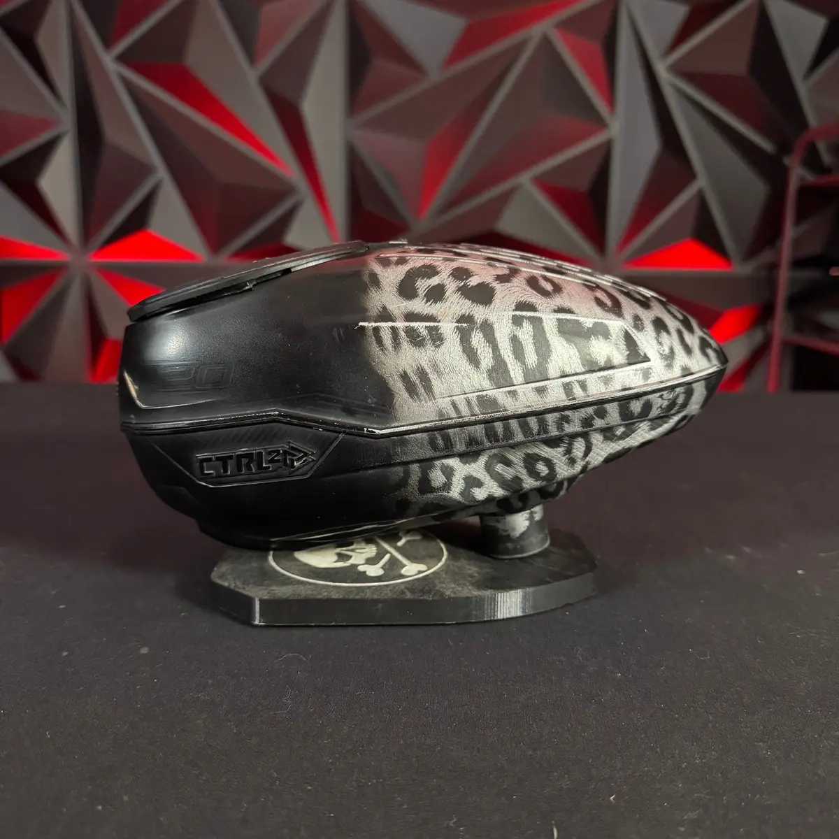 Used Bnkr Kings Ctrl 2 Paintball Loader - Black Leopard 1