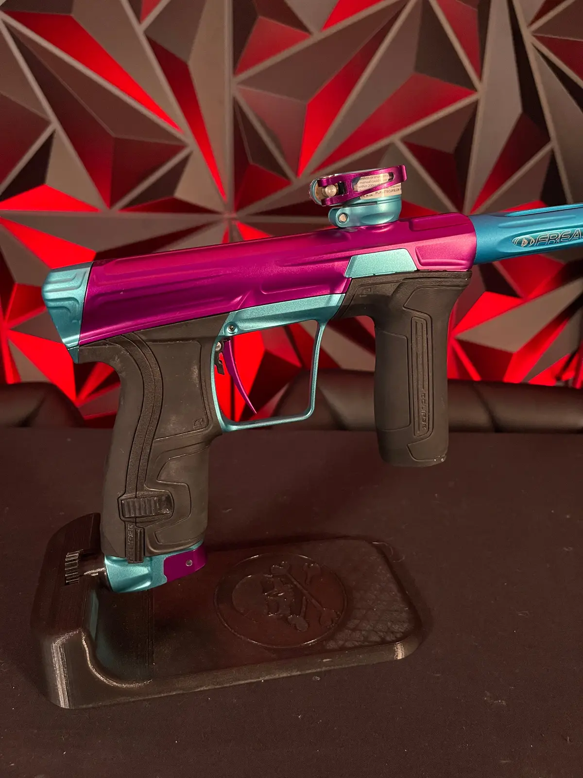 Use Planet Eclipse Cs2 Paintball Gun - Purple/Teal W/ Matching Freak Xl Barrel System 1