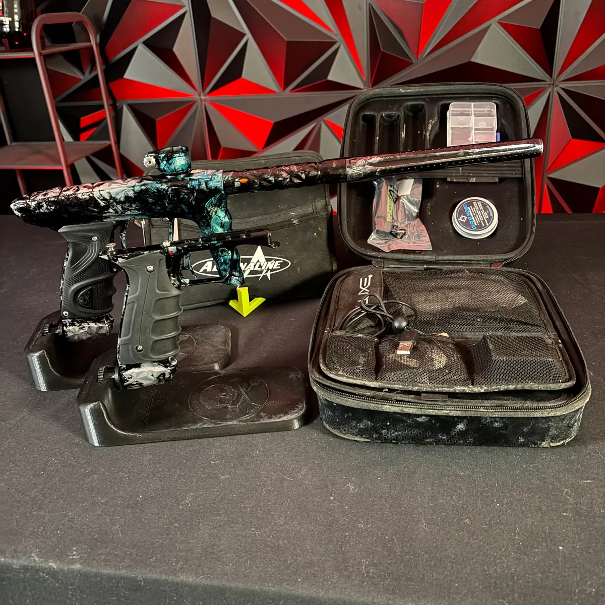 Used Dlx Luxe "Adrenaline" Tm40 Paintball Gun - Smokey Gem W/Matching Adrenaline Mech Frame 1