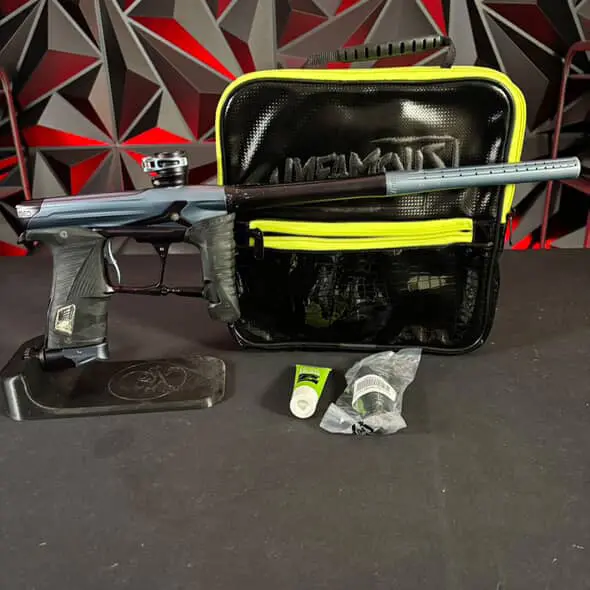Used Planet Eclipse Geo 3.5 Paintball Gun - Navy/Black 1