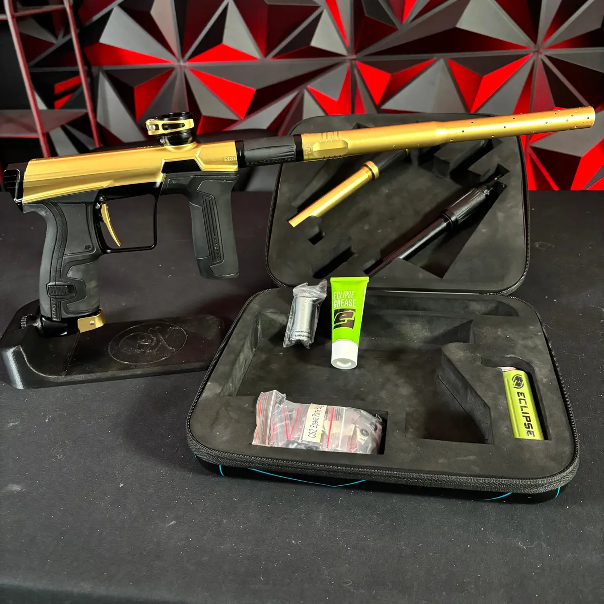 Used Planet Eclipse Cs2 Pro Paintball Gun - Gold/Black 1
