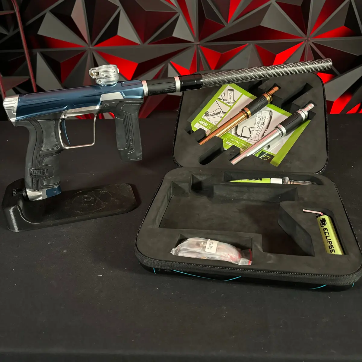 Used Planet Eclipse Cs2 Paintball Gun - Blue Lightning W/ 3 Fl Backs 1