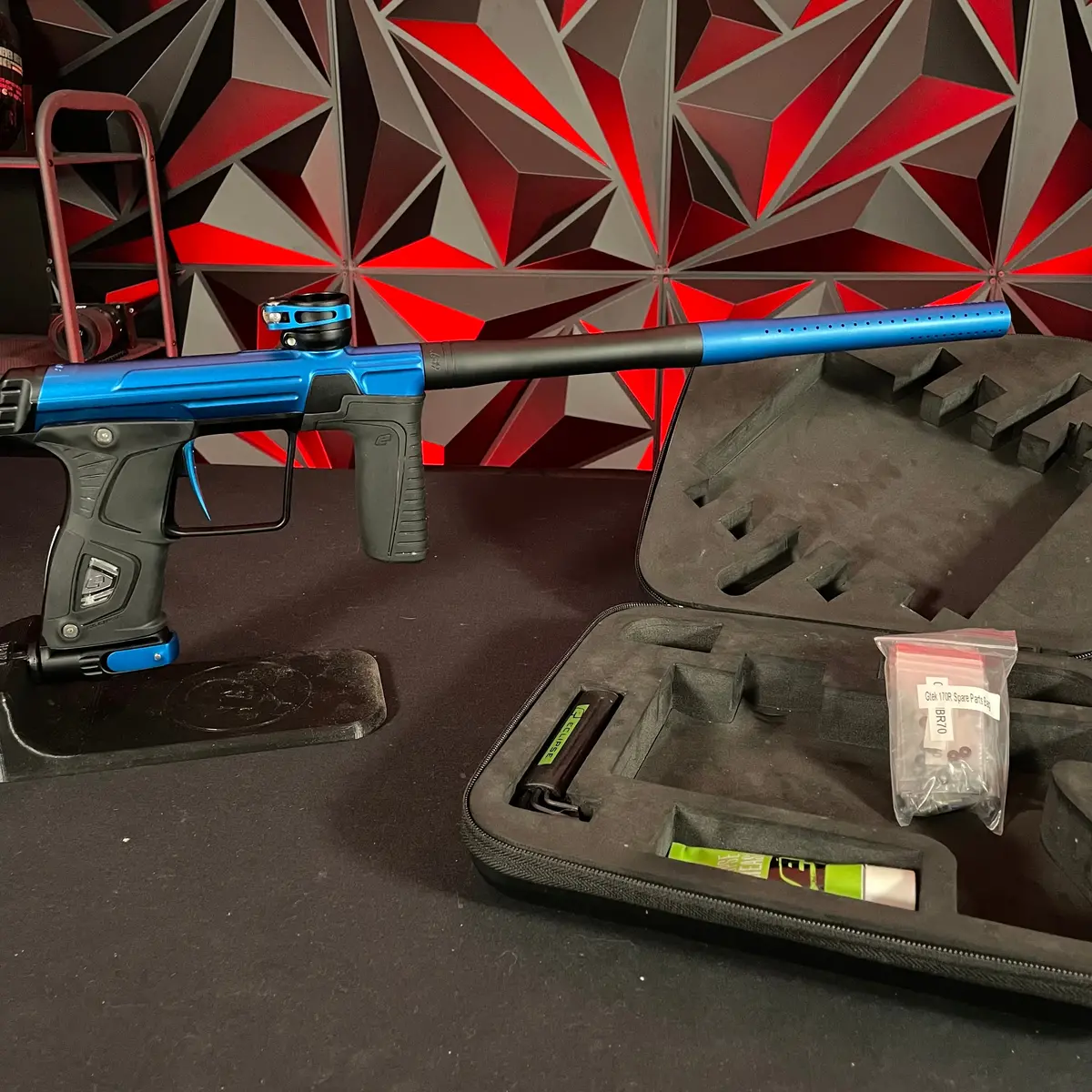 Used Planet Eclipse Gtek 170R Paintball Marker - Blue/Black 1