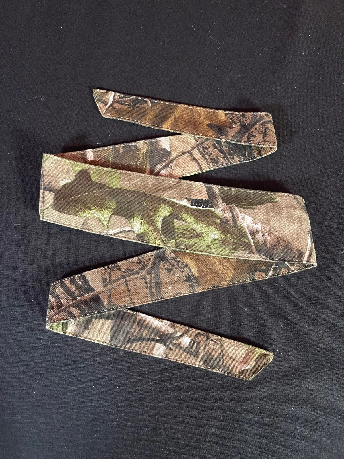 Used Sandana Head Band - Realtree W/ White Tag 1