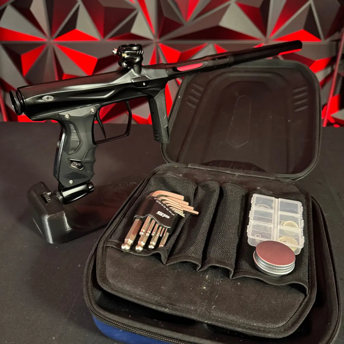 Used Shocker Amp Paintball Gun - Black 1