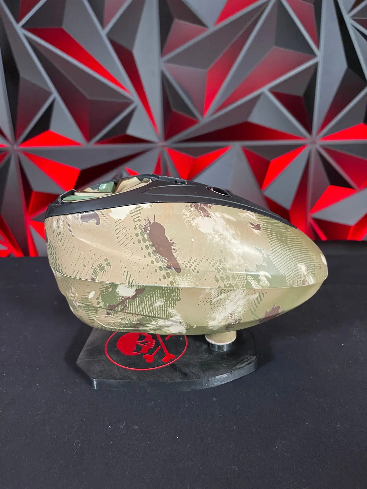 Used Dye Ltr Paintball Loader- Dyecam W/ Camo Speedfeed 1