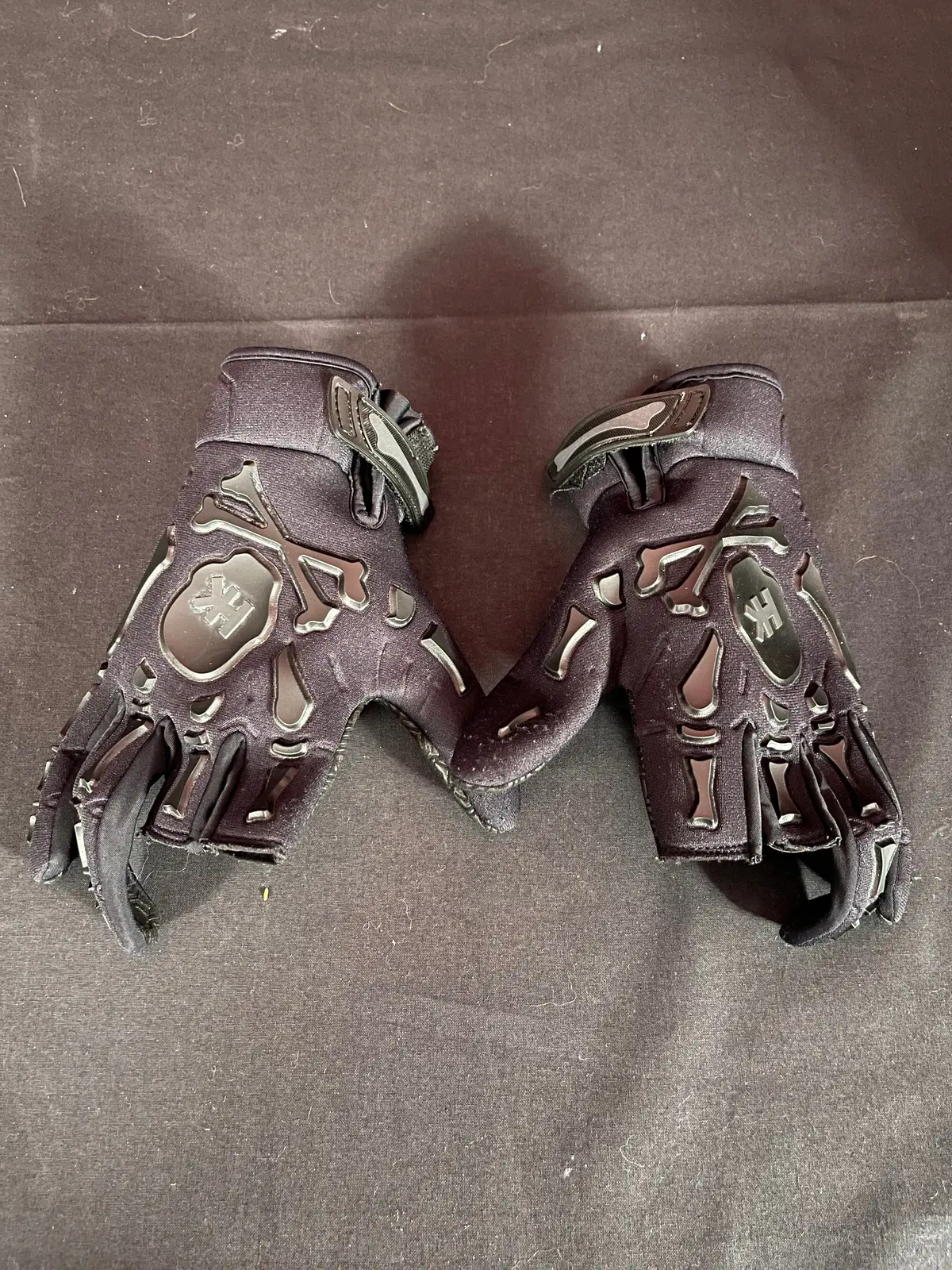 Used Hk Army Bones Paintball Gloves - Black - Large 1
