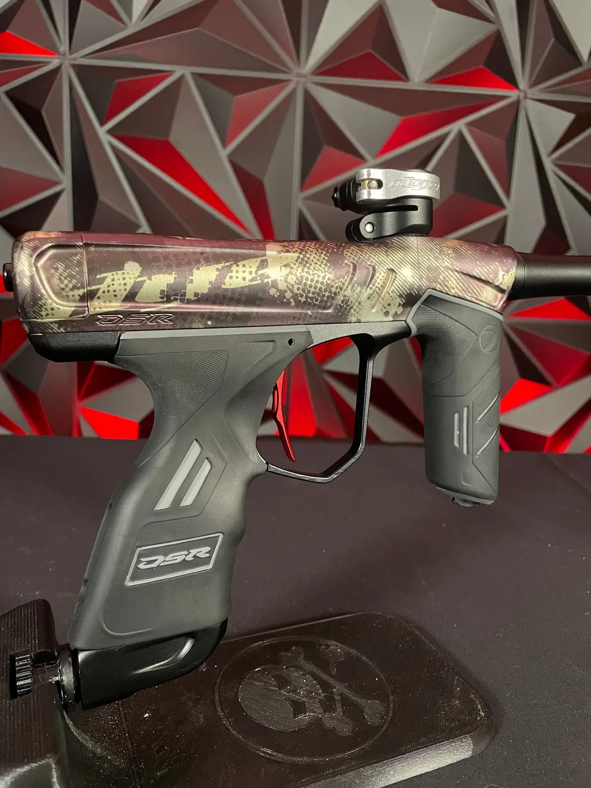 Used Dye Dsr+ Paintball Gun - Pga Dyecam W/ Impro Kit 1