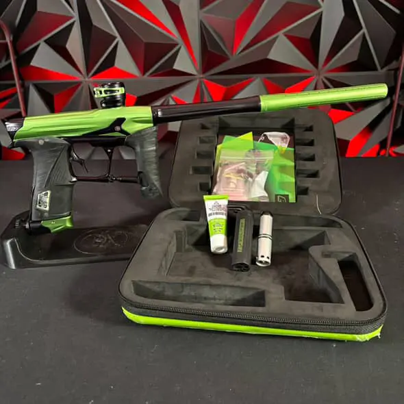 Used Planet Eclipse Geo 3.5 Paintball Gun - Green/ Black 1