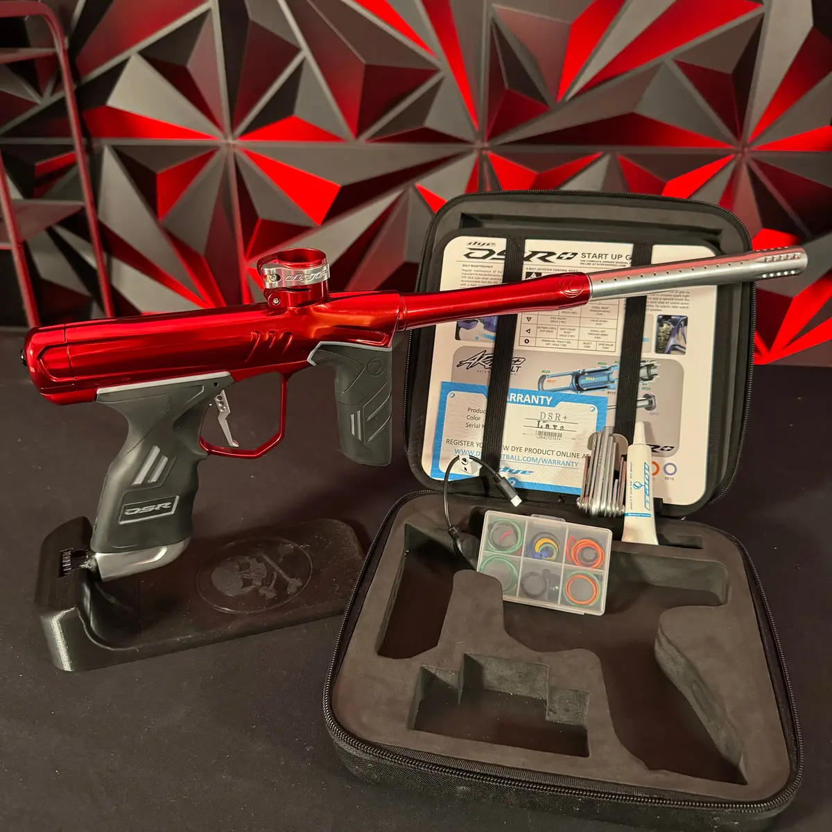 Used Dye Dsr+ Paintball Gun - Lava (Red/Silver) W/Im Pro Kit 1