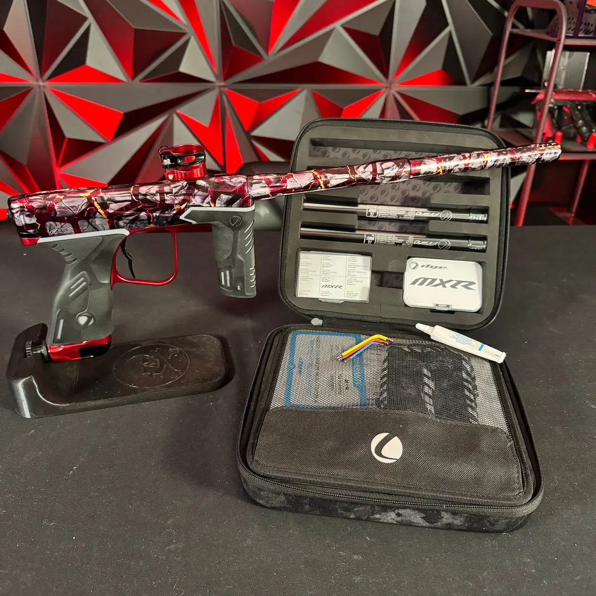 Used Dye Mxr Paintball Gun - Pga Volcanic W/ V2 Upgrade Kit 1