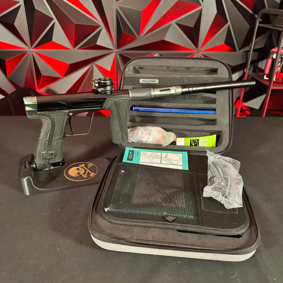Used Planet Eclipse Geo R5 Paintball Gun - Black/British Racing Green 1