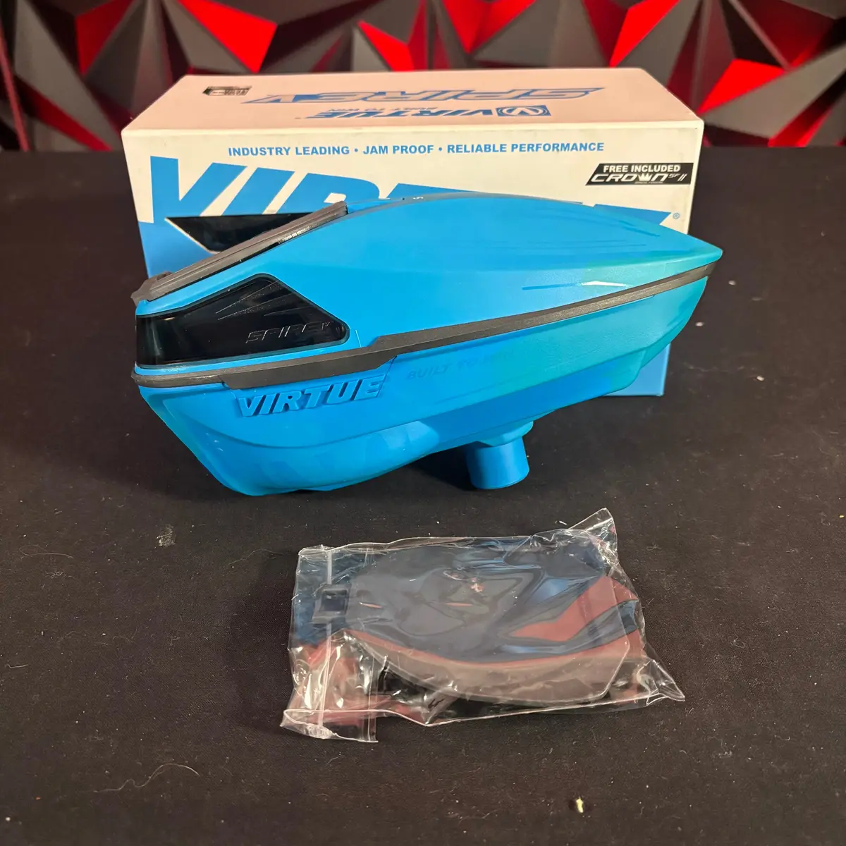 Used Virtue Spire 5 Paintball Loader - Blue Ice /W Black Accents 1