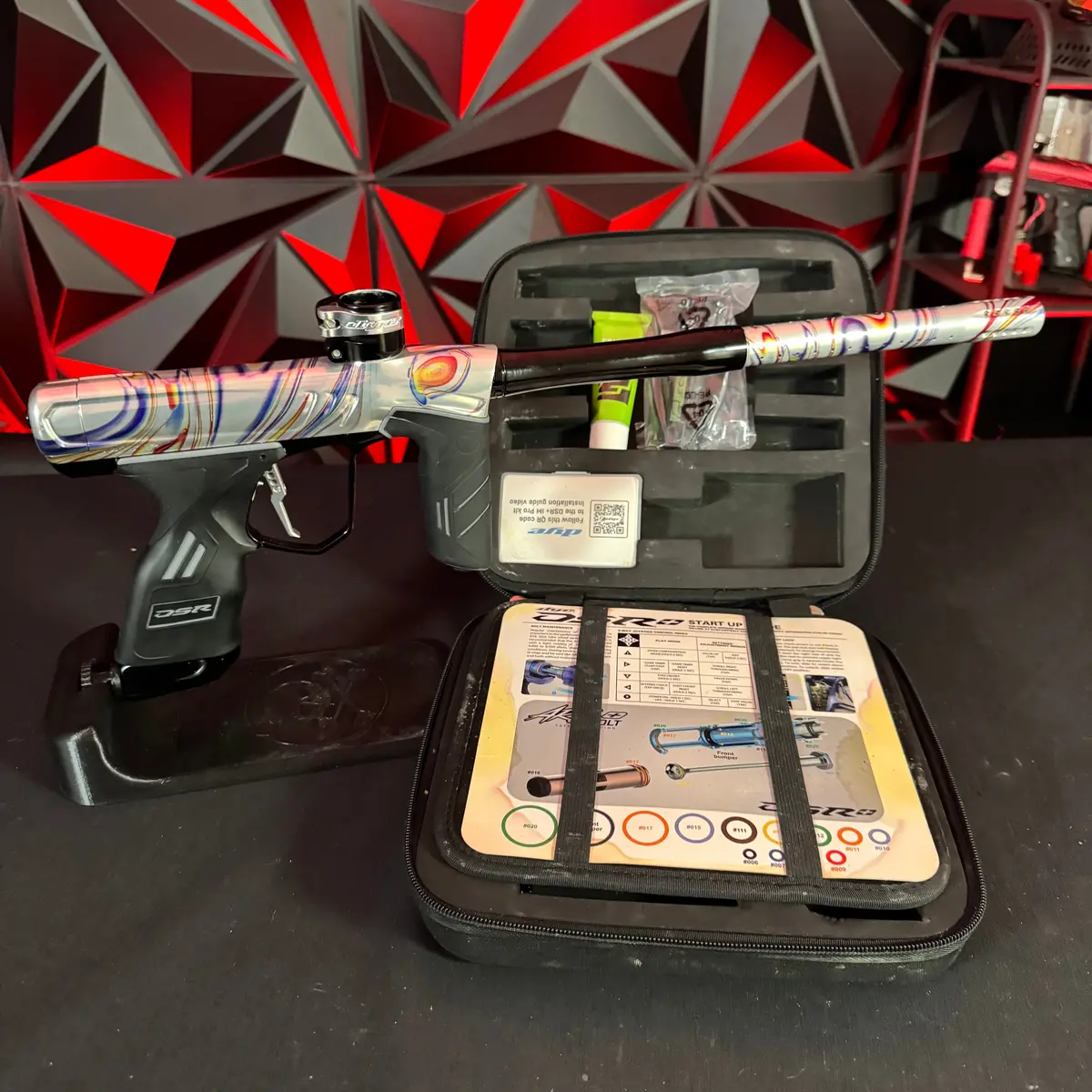 Used Dye Dsr+ Paintball Gun - Pga Slick 1